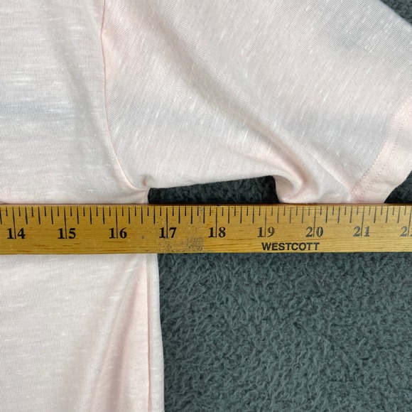 The North Face Womens Shirt XS Pink Short Sleeve Pocket Standard Fit‎ Tee NWT - Picture 4 of 8